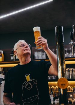 Le 12 spine di Birrone Beer House sono tutte di birre Birrone, artigianali agricole e ai massimi livelli da 15 anni nel panorama artigianale italiano.